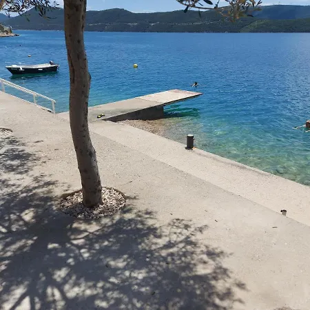 Obad Διαμέρισμα *